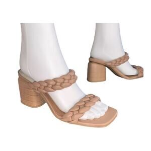 Dolce Vita Paily size 8 Chunky heels with light beige Braided straps​​​​​